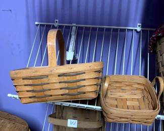 #208	Longaberger Set of 2 Baskets Green 1 Handle, 2 and 8 inches	 $30.00 			

