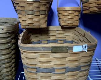 #219	Longaberger 3 Baskets, Square Pie Basket, Round Christmas Collection, Small 1 Handle	 $75.00 			
