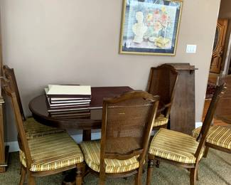 #26	Ethan Allen Table w/3 leaves & 6 chairs (1 captains chair) double pedestal table - 51-96x42x29 w/pads	 $220.00 			
