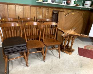 #153	Laminate Top Round Table 48 Round x58-70 Oval x 29 Tall with 6 Tel City Chairs	 $180.00 			
