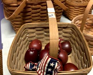 #229	Longaberger Square Basket with Wood Apple Contents	 $30.00 			
