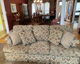 #23	Broyhill Hide-a-Bed Tan Printed Sofa - 76" Long - You Move - No Help from US	 $125.00 			
