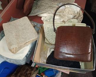 Vintage purses, Pocket books