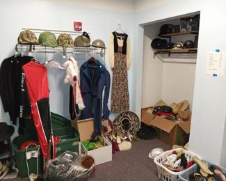 Another angle of clothing room