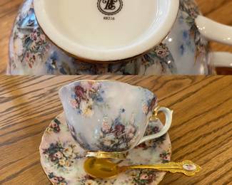Bradford Editions Porcelain Cup/Saucer
# 88216