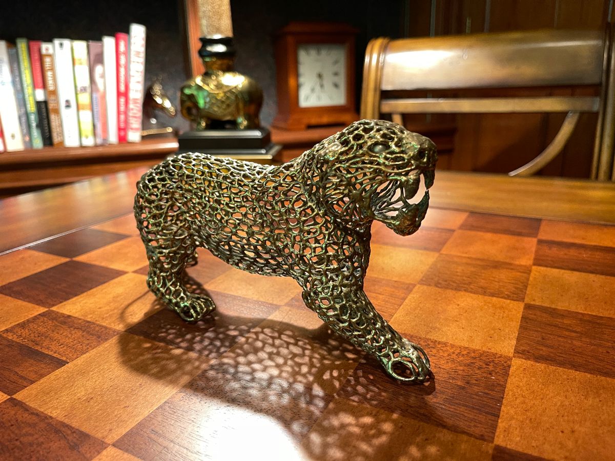 STUNNING FAIRLAWN CLASSIC JEWELRY, COLLECTIBLES... starts on 6/22/2024