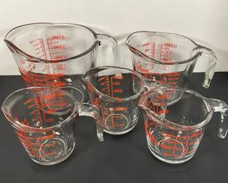 Anchor Hocking Glass Measuring Cups
