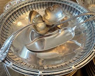 Large MARIE ANTOINETTE sterling reticulated bowl and various sterling service pieces.