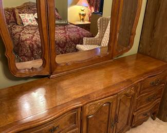 French Provincial Style Dresser Excellent Condition