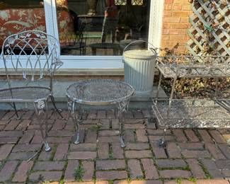 Vintage Woodard Wrought Iron Furniture.