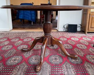 Vintage Pedestal Occasional / Entry Table or Dining Table With Pad Feet. Measures 46" D. Photo 1 of 2.