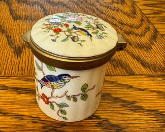 Small Porcelain Lidded Pill Box.