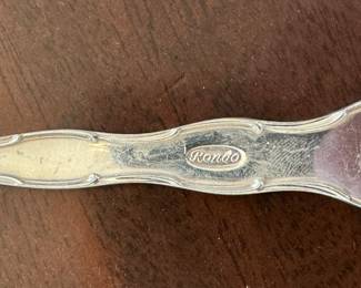 Rondo by Gorham Sterling Silver Flatware Set. Photo 2 of 2.