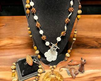 Pieces With A Natural Feel