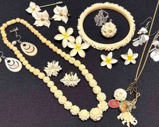 Plumeria Themed Jewelry