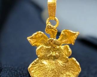 14k Gold Necklace Signed Pendant