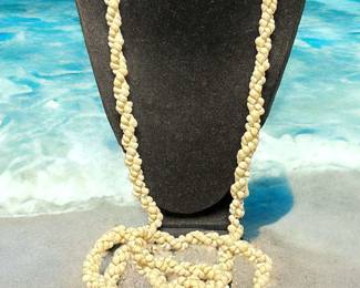 Niihau Shell Lei 58 Inches