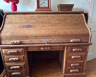 Stewarts roll top desk