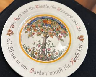The Royal Doulton Co. History Plate The Rose and the Thistle The Shamrock and Lis