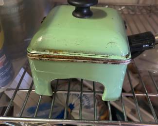 Vintage West Coast Club Toaster No. 1 (green) ca. 1930s