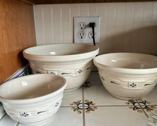 Longaberger Pottery 3 pcs mixing bowl