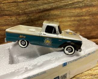 2017 Ford, chaser of the spirit wind, from the spirit of the west collection, No. 0459, Ceramic