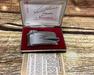Vintage Ronson Vara flame lighter with case