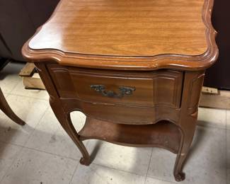 End table with drawer