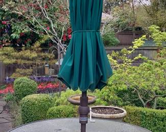 Outdoor table and chairs