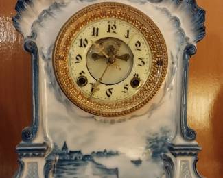 Delft blue and white porcelain mantle clock