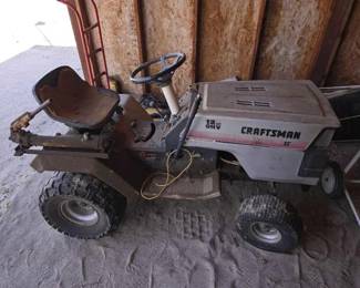 #1000 • Craftsman Lawn Tractor

