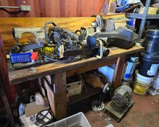 #1530 • Work Bench, Chainsaws, Chainsaw parts
