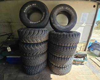 #4018 • (8) Wheels with (10) Tires
