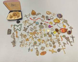 #224 • Pendants, Pins & Earrings

