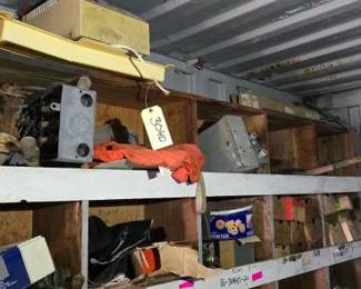 #3040 • Car Parts, Tie Downs, Rope,
