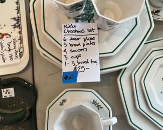 #60	Nikko Christmas Set. 6 Dinner Plates, 3 Bread Plates, 4 Saucers, 3 cups, 1-3 Tiered tray	 $ 25.00 																							