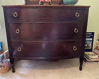 #46	Vintage Wood dresser or chest of 3 drawers. 40"x20"x34"	 $ 120.00 																							