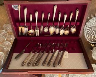 Silverplate set