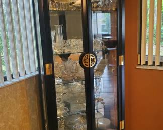 Curio display cabinet
