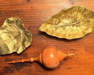 Metalcrafters leaves and wooden ornament.