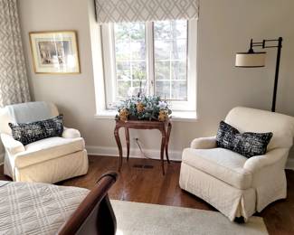 Drexel Heritage ivory upholstered armchairs, antique table