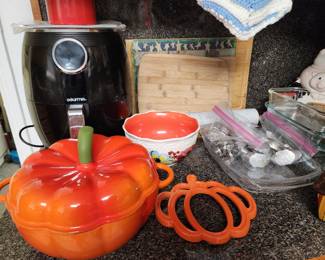 Cast Iron Pumpkin Pot - Kitchen Items 