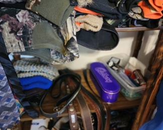 Men's Gloves - Ties - Suspenders - Hats - Belts