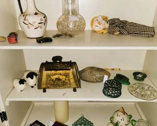 Collectibles: small boxes, flower frogs, tea sets