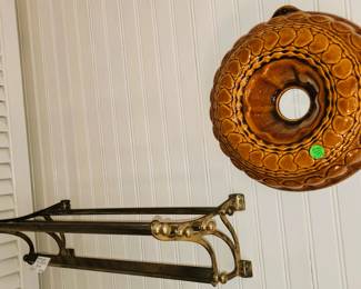 Brass wall hanger, ceramic mold