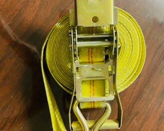 Heavy Duty Ratchet Tie Down Straps.