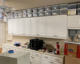 Lots of misc tools/parts in tubs 