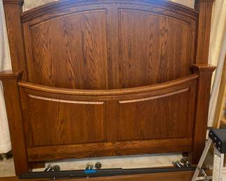 Thomasville queen, size headboard, and footboard and rails