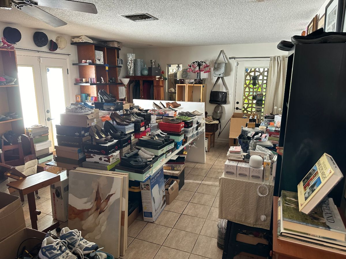 Estate SaleWinter Park50 OFF Sunday!!! starts on 3/22/2024