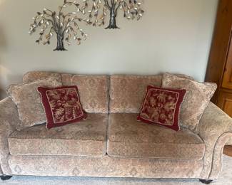 Bernhardt sofa two cushion approx lenth 85" 